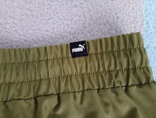 Pantalón corto Puma verde oliva