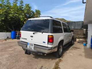 Ford Explorer  Explorer  1996