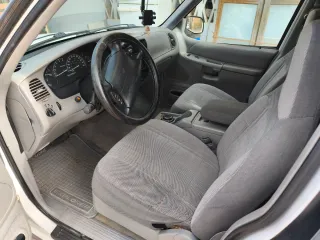Ford Explorer  Explorer  1996