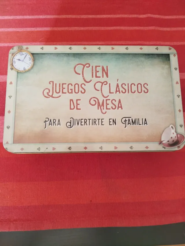 Cien Juegos Clásicos de Mesa