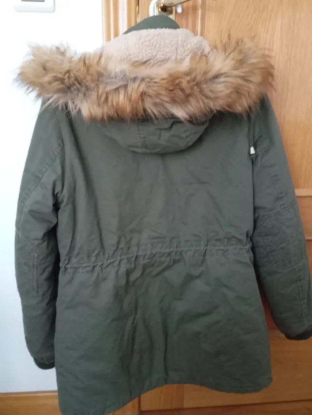 Chaquetón verde con gorro PALABLU