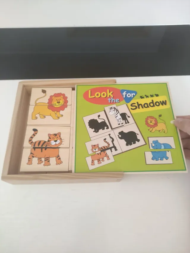 Juego de mesa de sombras de animales