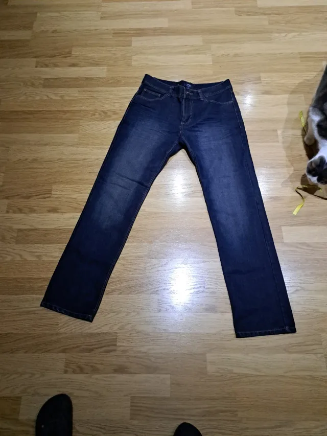 Pantalón vaquero Kiabi Regular Fit Talla 42