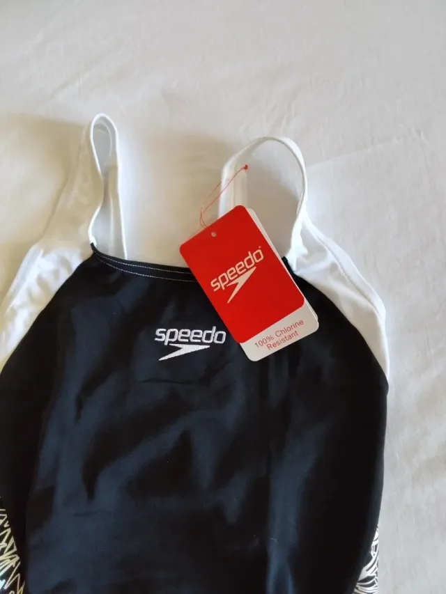 Bañador Speedo Negro y Blanco