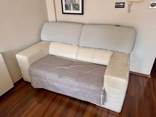 Sofá 2 plazas cuero blanco