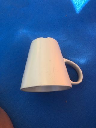 Tazza beige in ceramica