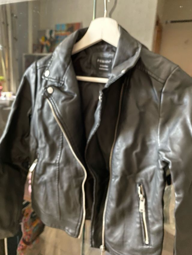 Chaqueta efecto piel Primark 12-13 años