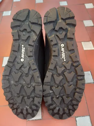 Botas de montaña Hi-Tec negras