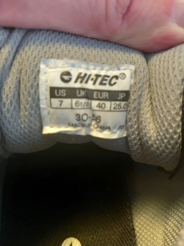 Botas de montaña Hi-Tec negras