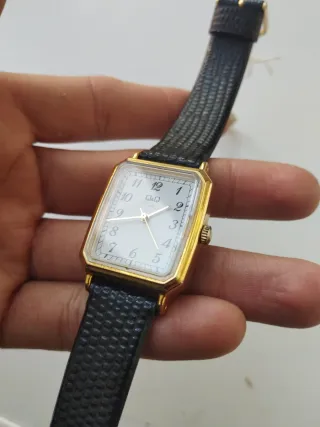 RELOJ MECANICO Q&Q DE HOMBRE A 8 EUROS