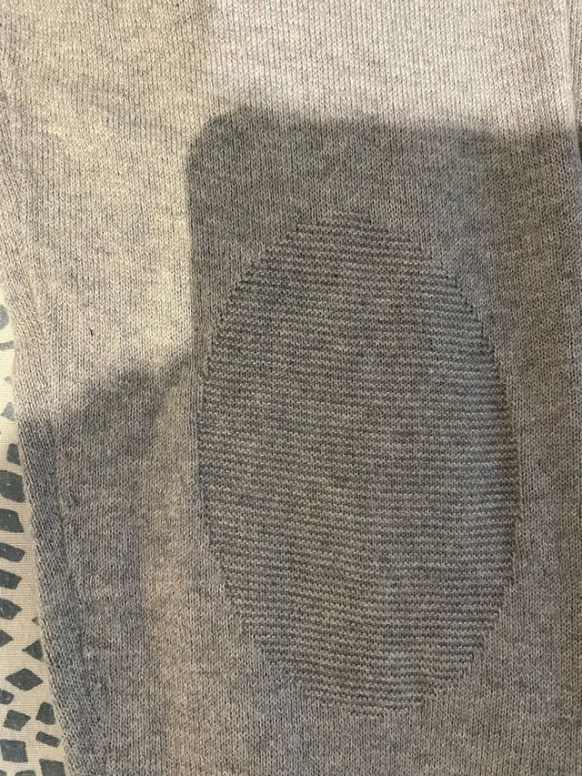 Jersey Gris Cuello Pico