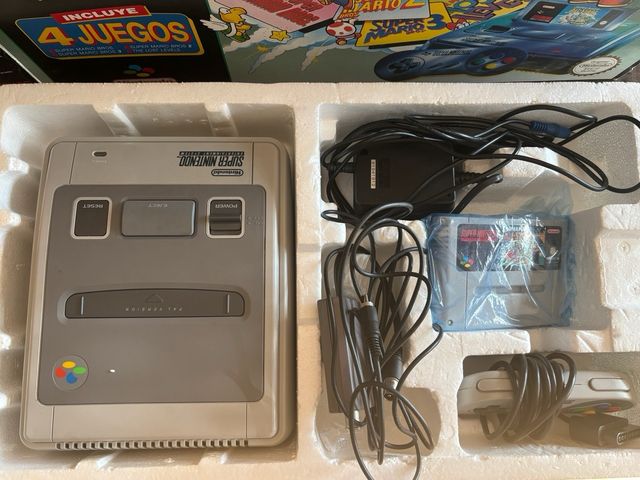 Consola Super Nintendo  con Caja