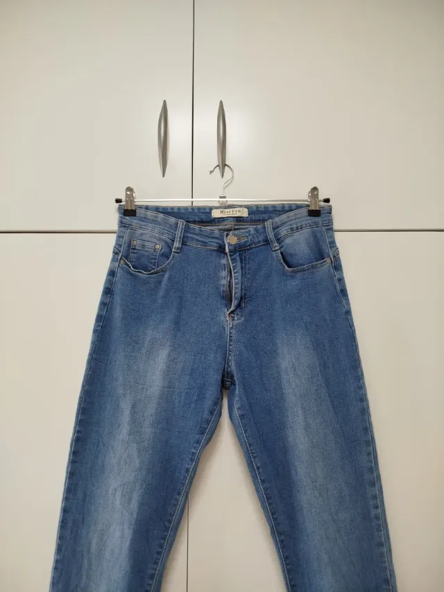 Pantalón vaquero azul talla 42