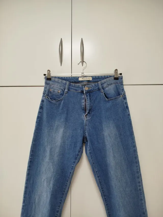 Pantalón vaquero azul talla 42