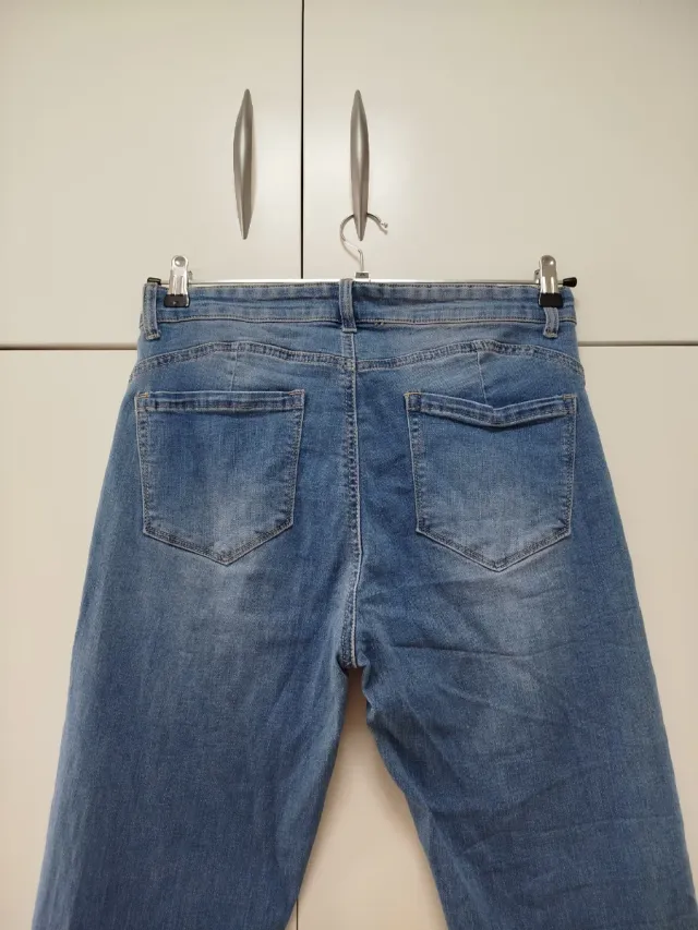 Pantalón vaquero azul talla 42