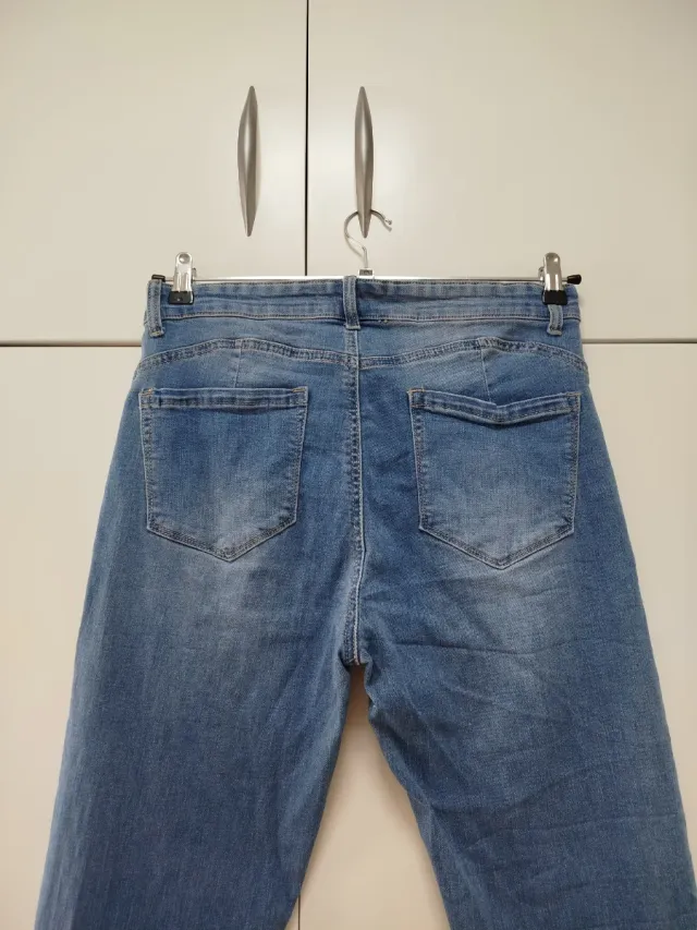 Pantalón vaquero azul talla 42