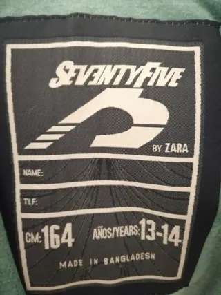 Chaqueta deportiva verde y amarilla