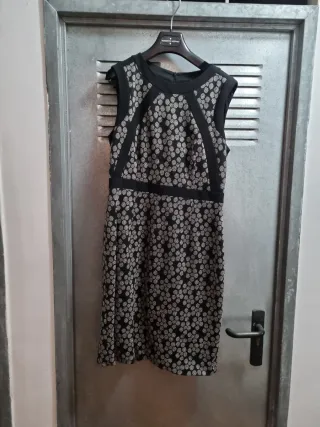 Abito da ufficio nero e bianco