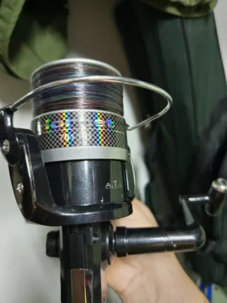 Carrete de pesca SERT