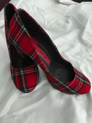 Zapatos BHTog Talla 40 Cuadros Ingleses