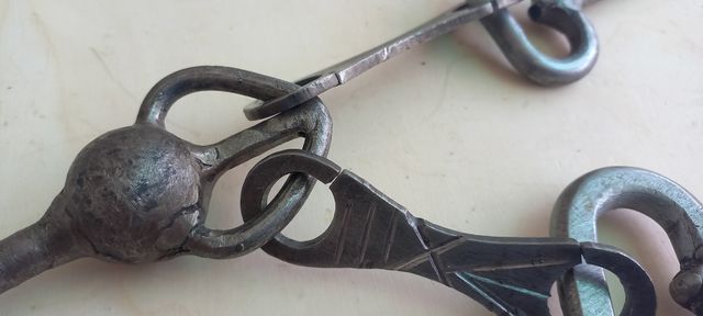 Conjunto de llaves de hierro forjado