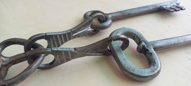 Conjunto de llaves de hierro forjado
