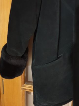 Abrigo de piel negro