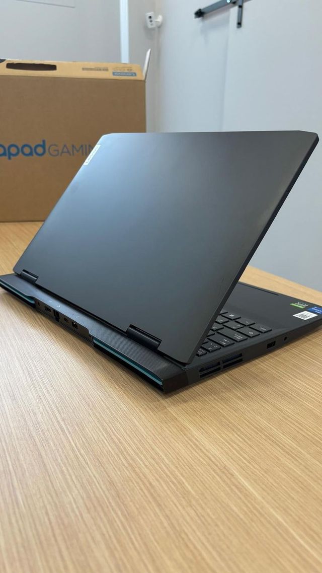 Lenovo IdeaPad Gaming 3 Gen 7 16/512Gb Impoluto