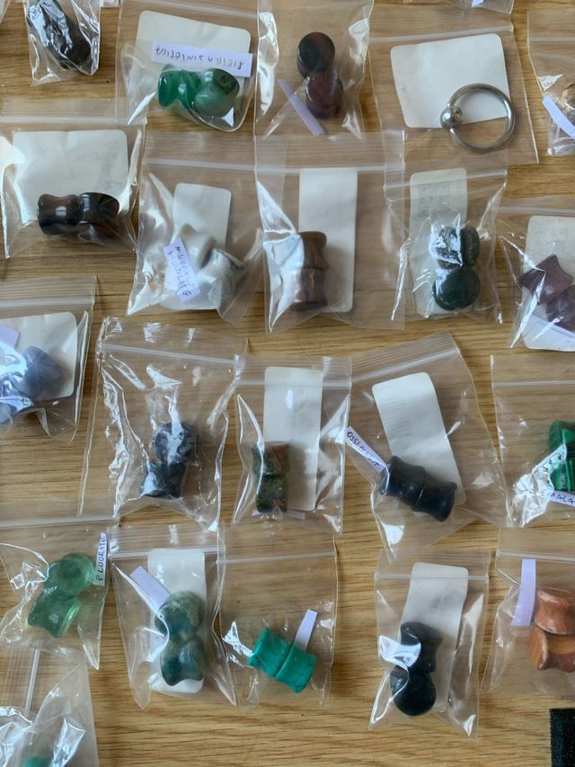 52 Dilatadores + Aro 12mm de piedras originales