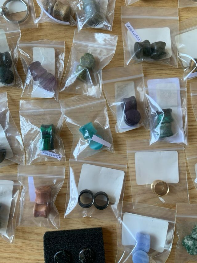 52 Dilatadores + Aro 12mm de piedras originales