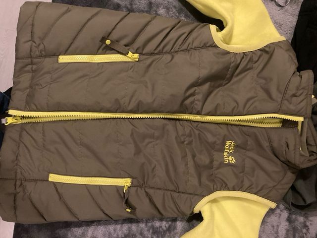 Conjunto Jack Wolfskin 3 en 1 Chaleco y Polar