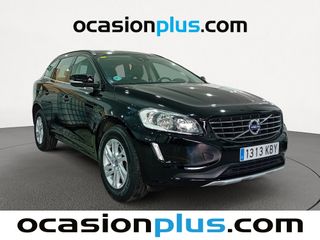 Volvo XC60 D4 Momentum 140 kW (190 CV)