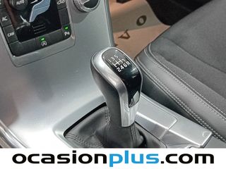 Volvo XC60 D4 Momentum 140 kW (190 CV)