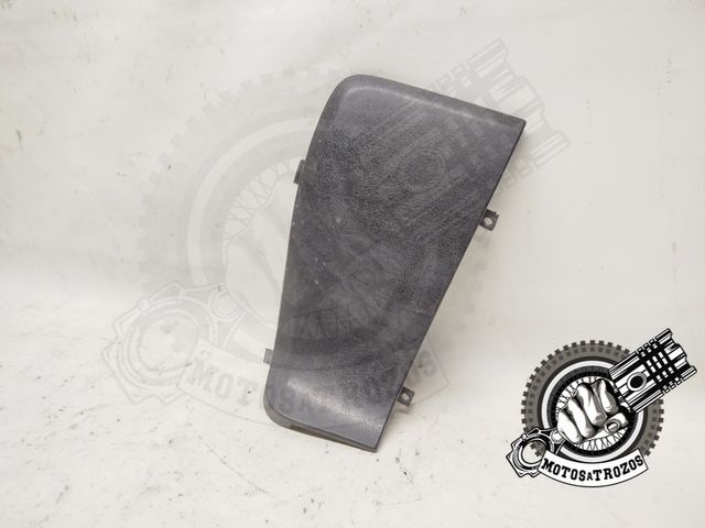 Tapa Caja Batería Yamaha X-Max 125 06-09