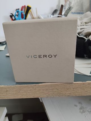 Reloj Viceroy Cronógrafo Dorado y Azul WR 100