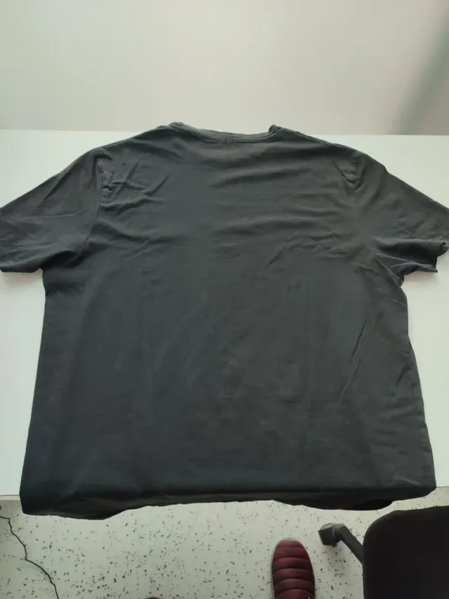 2 Camisetas Talla M (Naranja y Negra)