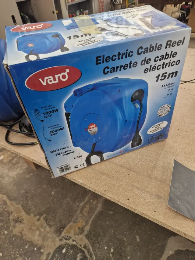 Enrollacable Eléctrico retractil 15m