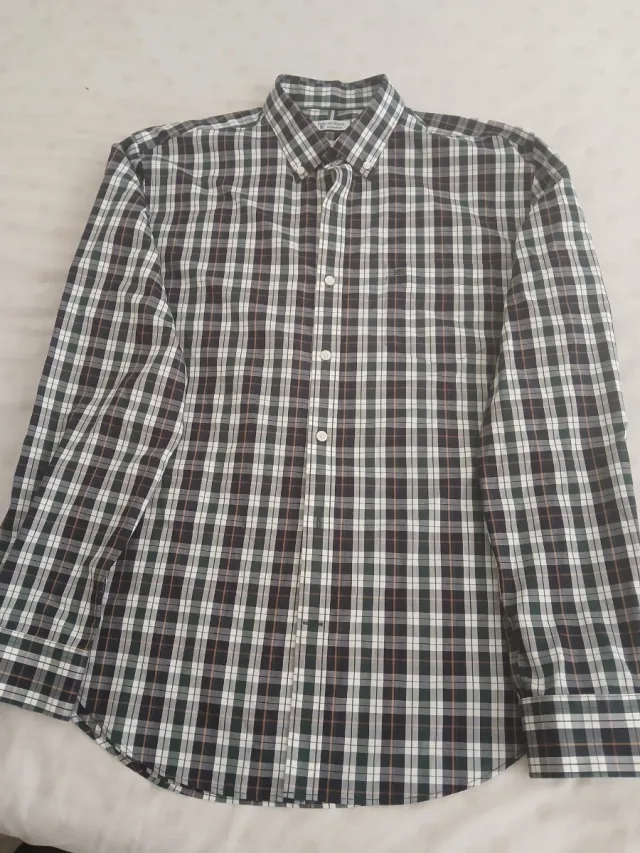 Camisa de manga larga a cuadros