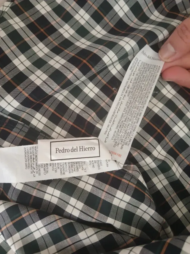 Camisa de manga larga a cuadros