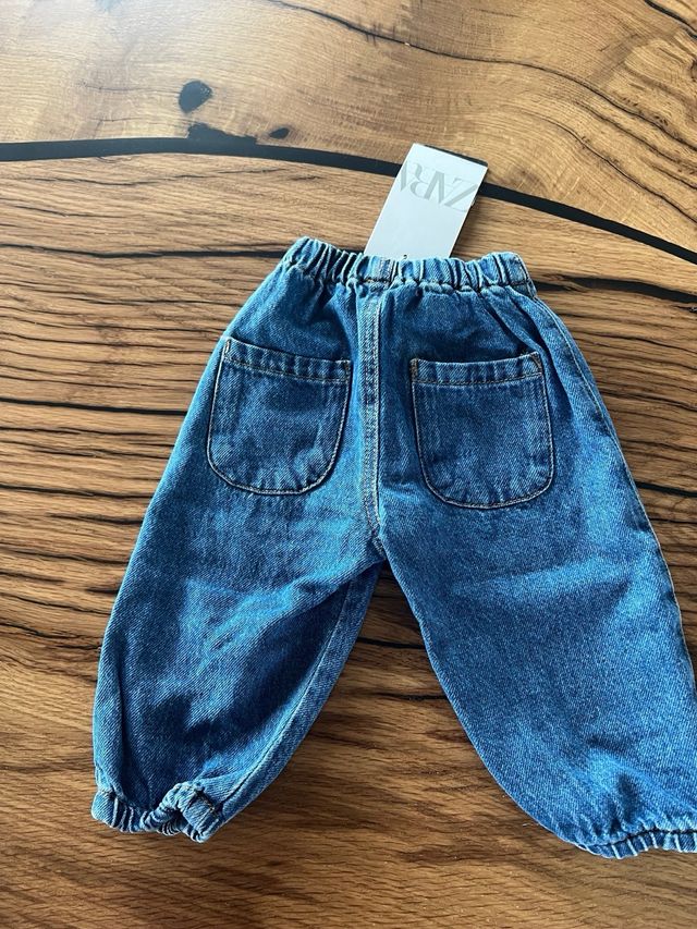 Vaqueros Zara para bebé
