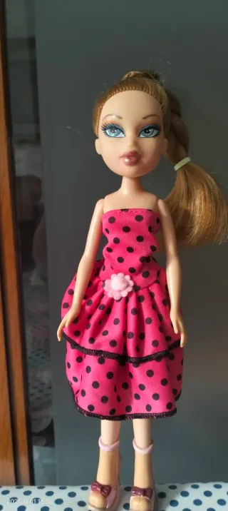 Muñecas Bratz y Ariel