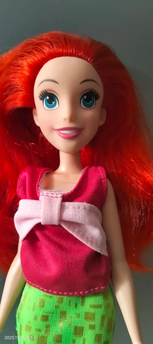 Muñecas Bratz y Ariel