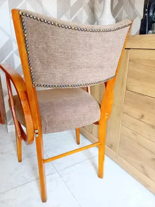 Poltrona vintage Lenon in tessuto e legno