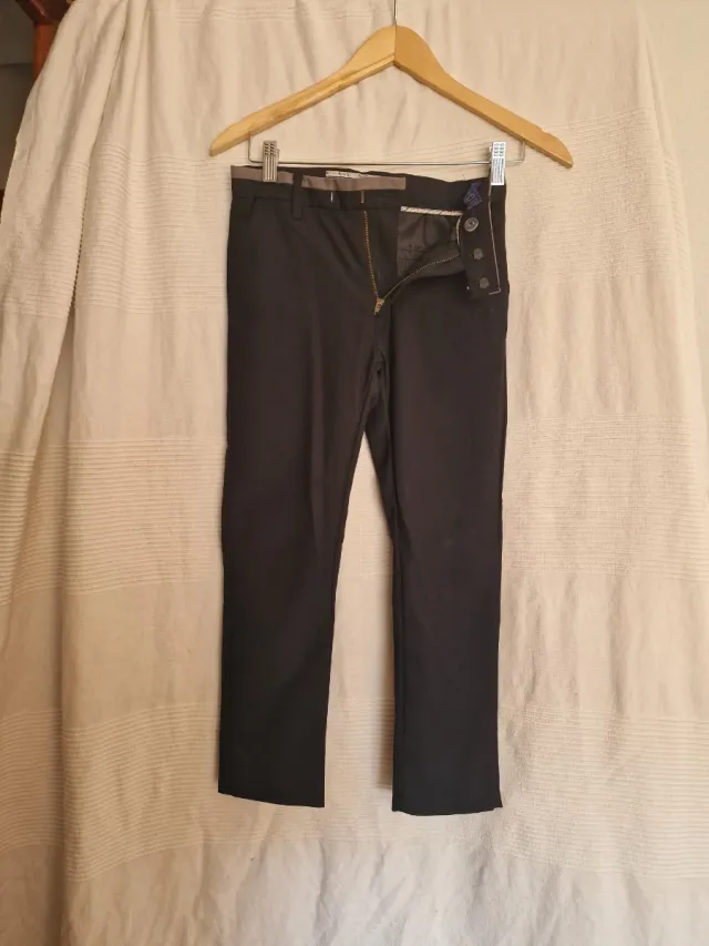 Traje de niño azul oscuro CKS