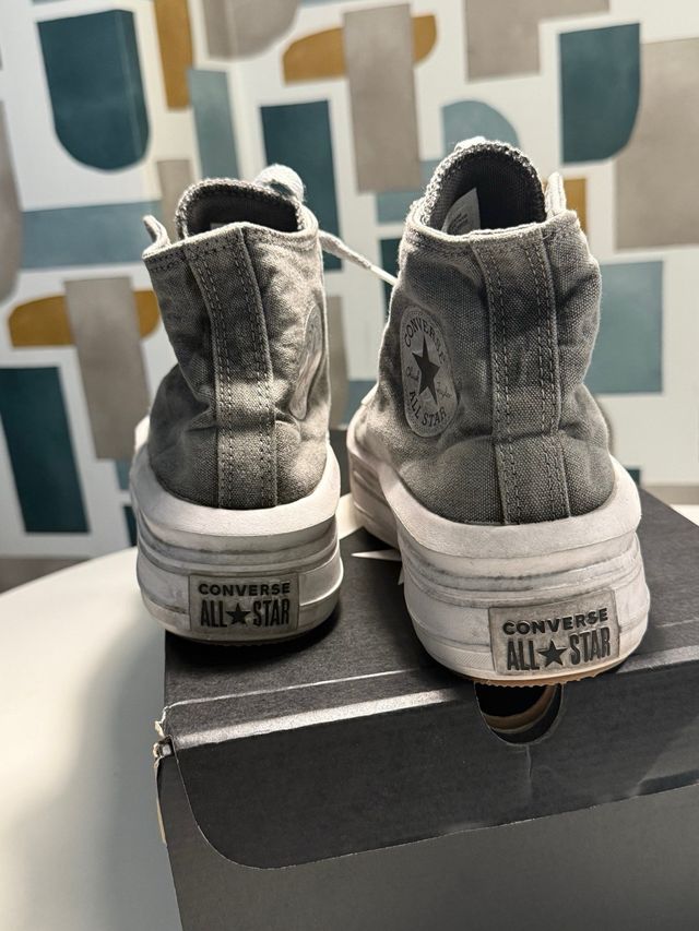 Converse plataforma T39 grises nuevas