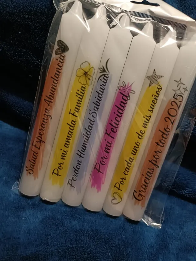 Velas de Navidad 17cm de alto por 2cm