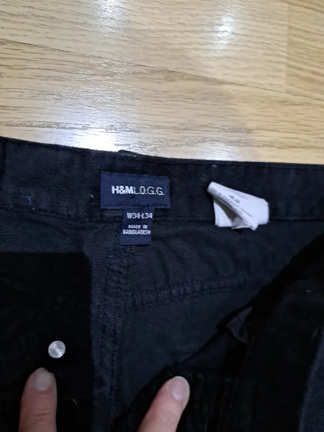 Pantalones H&M LOGG Negro Talla L
