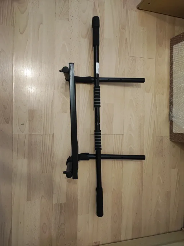 Barra de dominadas para puerta