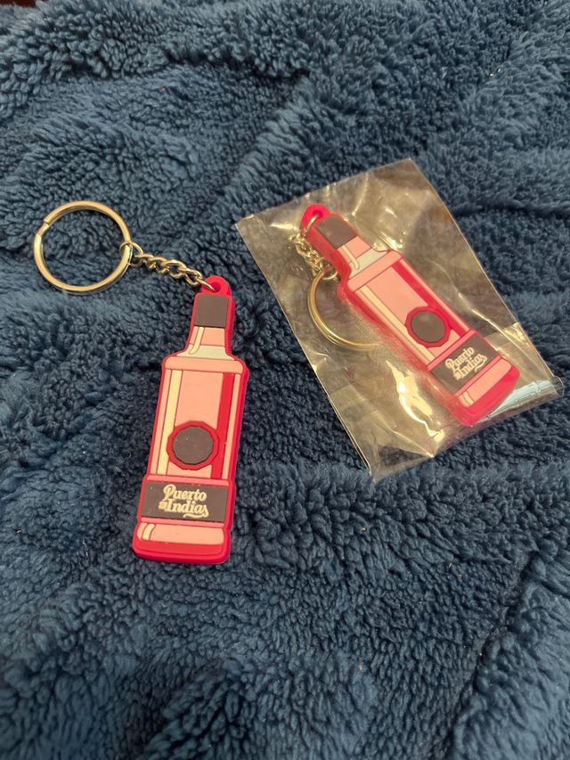 Llavero Botella Puerto Indias