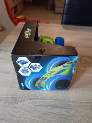 Coche Stunt Racer teledirigido